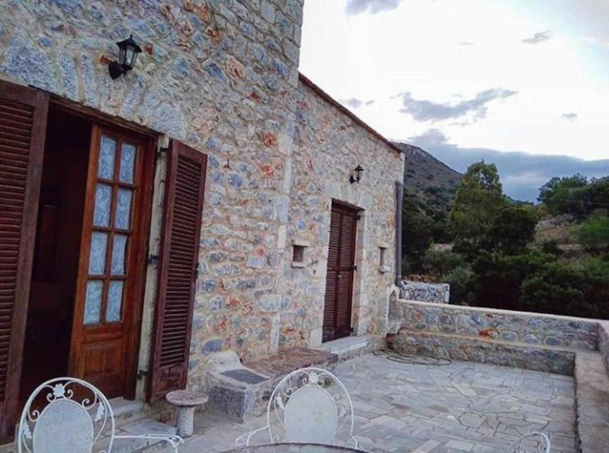 Villa Peace In The Wildest Landscape Of Mani Láyia Exterior foto